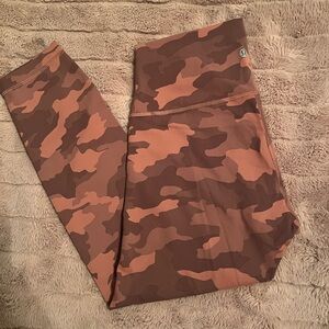 Lululemon Wunder Train leggings